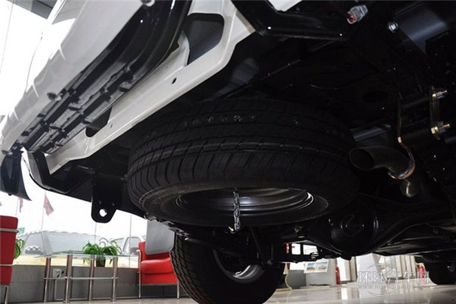 2011款 2.4L公務版 豪華型 四驅大雙排