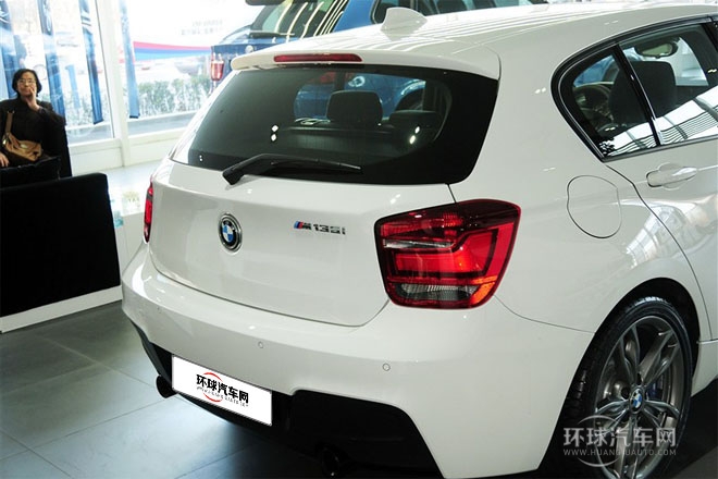 2013款 改款 M135i 5門版
