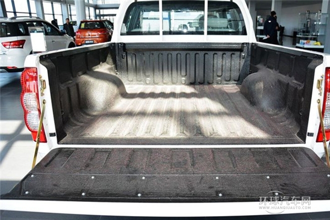 2011款 2.4L公務版 豪華型 四驅大雙排