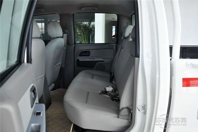 2011款 2.4L公務版 豪華型 四驅大雙排