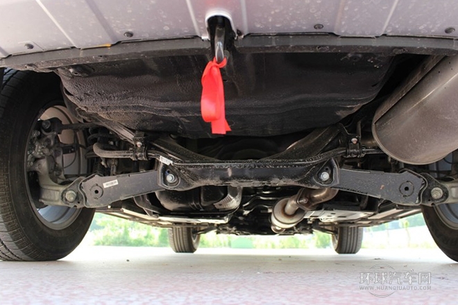 2013款升級版 1.5T  手動兩驅精英型