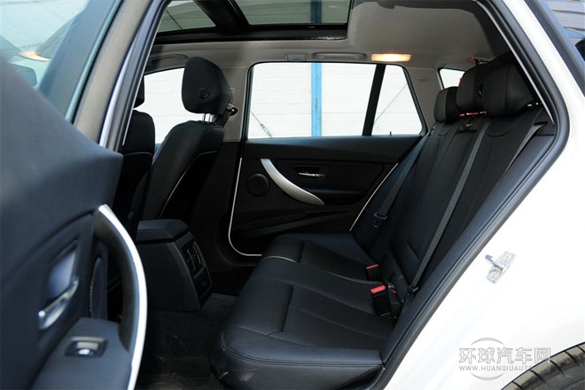 2013款 320i時(shí)尚型 旅行版