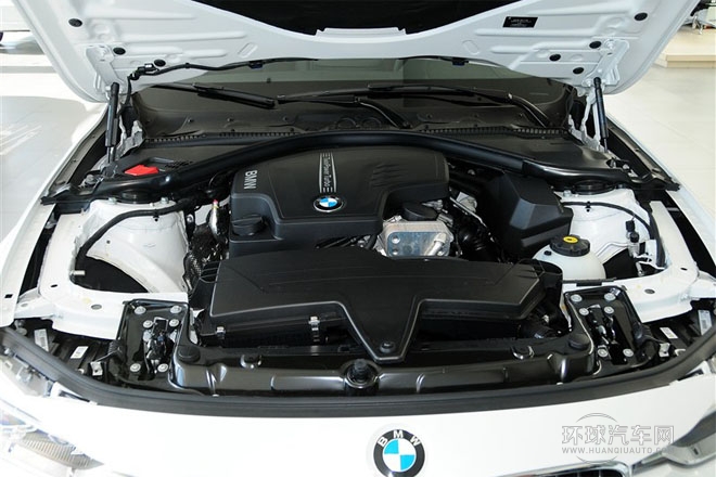 2013款 320i運(yùn)動(dòng)設(shè)計(jì)套裝 旅行版