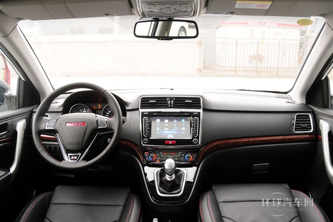 2013款 運動版 1.5T 手動四驅尊貴型