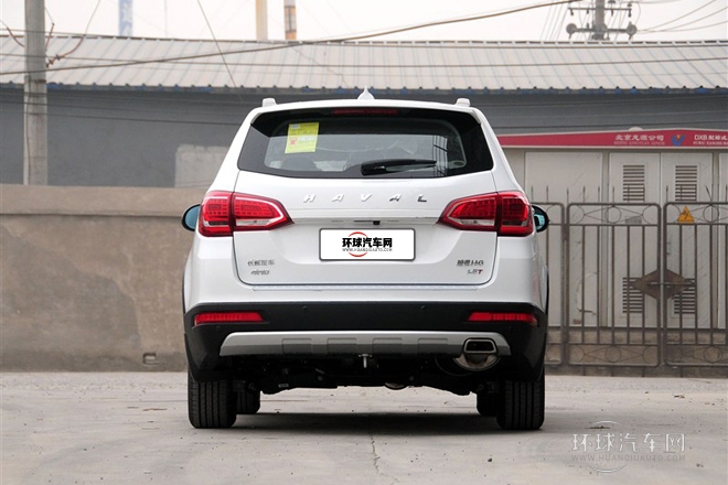 2013款 運動版 1.5T 手動四驅尊貴型