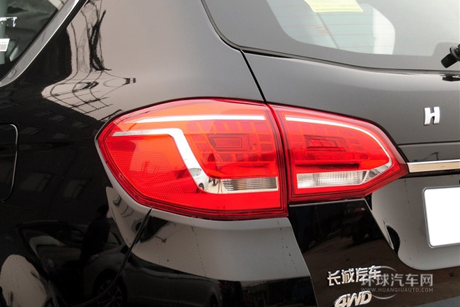 2013款 運動版 1.5T 手動四驅精英型