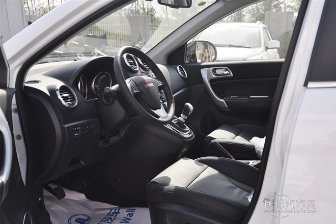 2013款 升級(jí)版 1.5T 手動(dòng)四驅(qū)尊貴型