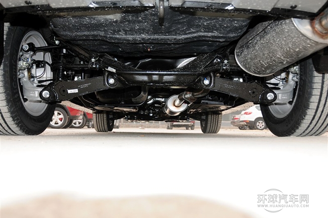 2013款 升級(jí)版 2.4L 自動(dòng)兩驅(qū)精英型