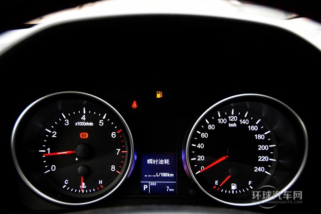 2013款 升級版 2.4L 自動兩驅精英型