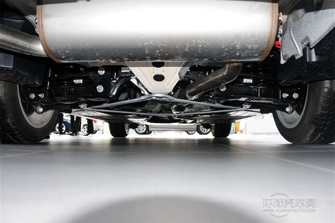 2013款 320i 風尚設(shè)計套裝