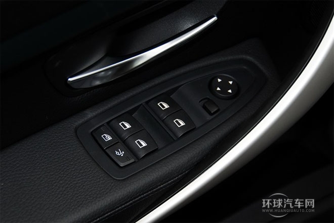 2013款 320i 領(lǐng)先型