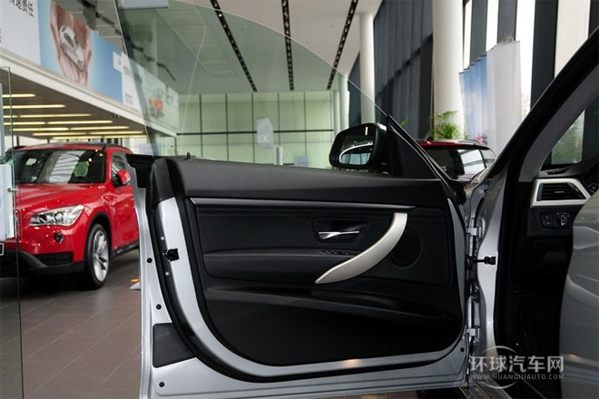 2013款 320i 領(lǐng)先型