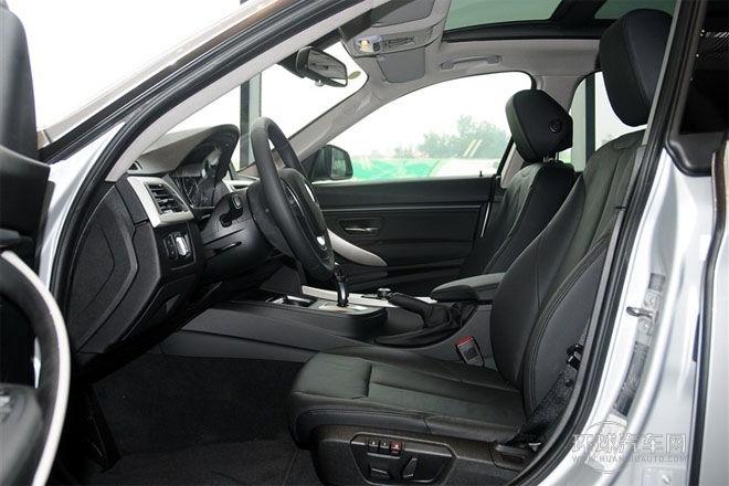 2013款 320i 領先型