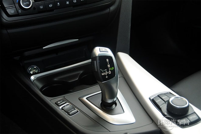 2013款 320i 領先型