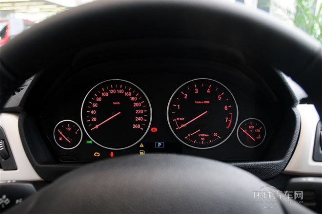 2013款 320i 領先型