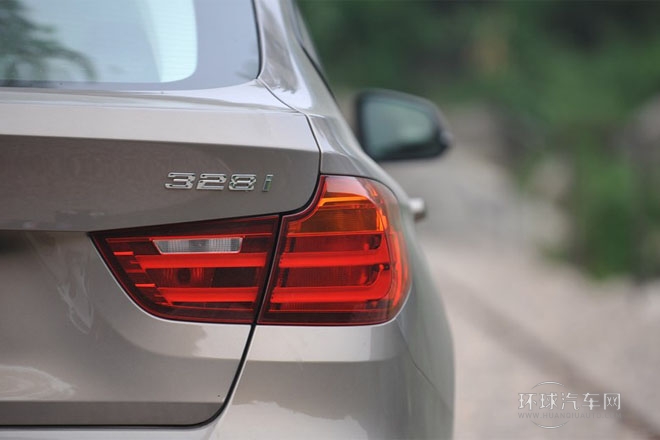 2013款 328i 風尚設計套裝