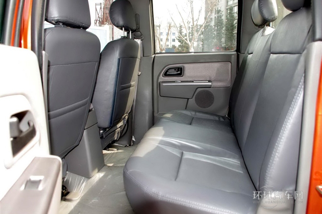 2013款 2.2T柴油四驅短軸