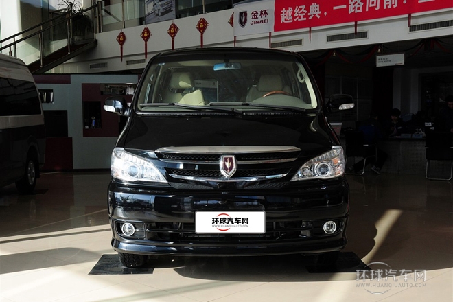 2010款 2.4L-3代 尊領標準型9座4RB2