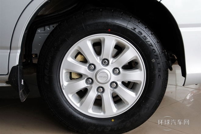 2010款 2.4L-3代 尊領豪華型長軸11座4RB2