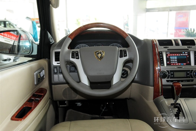 2010款 2.7L-3代 御領豪華型長軸9座2TR