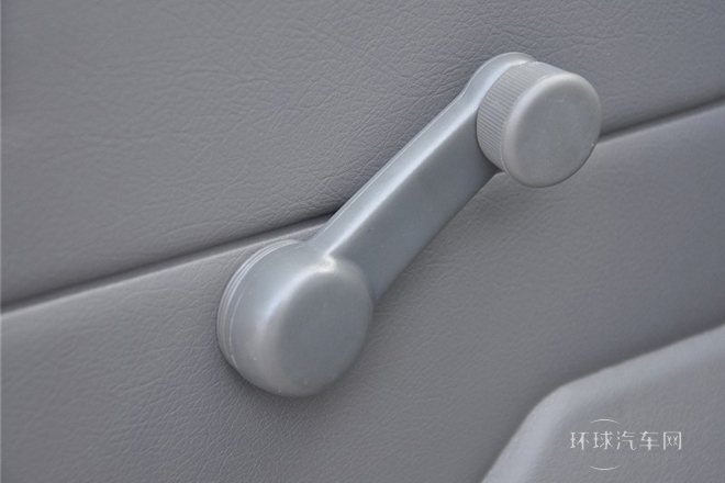 2013款 創業版 1.0L 經濟型