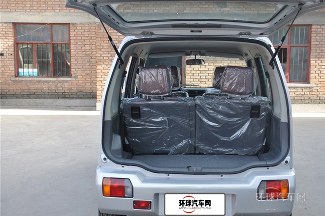 2013款 創業版 1.0L 經濟型