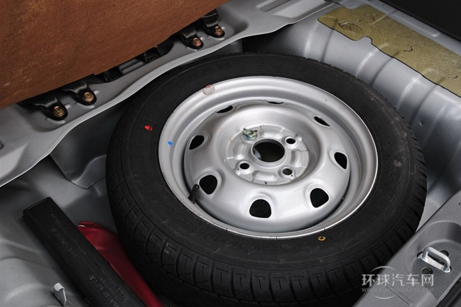 2013款 創業版 1.0L 實用3型