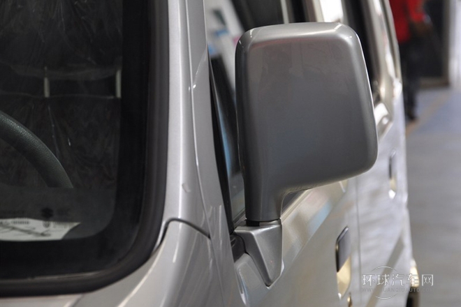 2013款 創業版 1.0L 舒適型