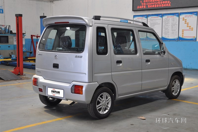 2013款 創業版 1.0L 舒適型