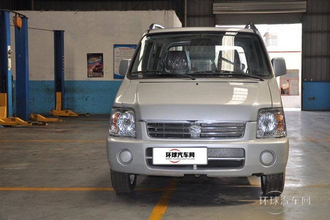 2013款 創業版 1.0L 舒適型