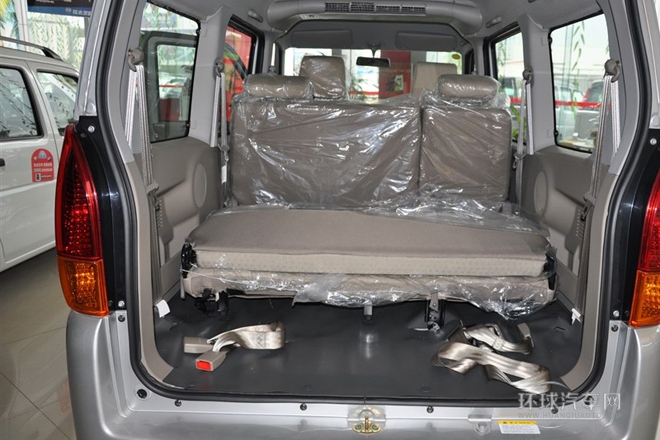 2009款 1.4L手動標準型 陽光版