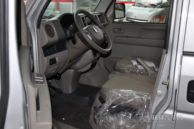 2009款 1.4L手動標準型 陽光版