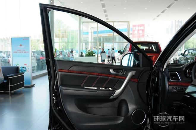 2013款 運動版 1.5T 手動兩驅尊貴型