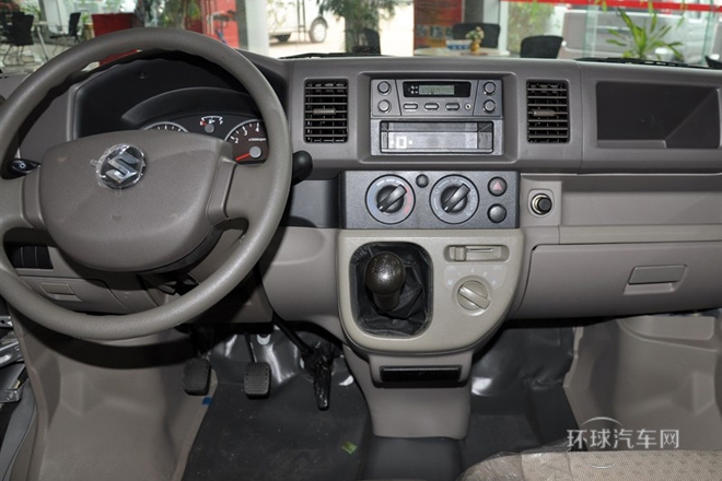 2009款 1.4L手動標(biāo)準(zhǔn)型 陽光版