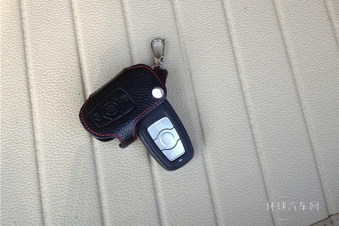 2013款運動版 1.5T  手動兩驅精英型