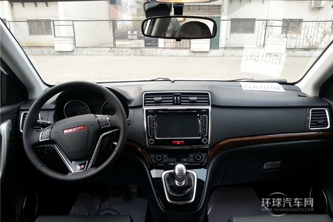 2013款運動版 1.5T  手動兩驅精英型