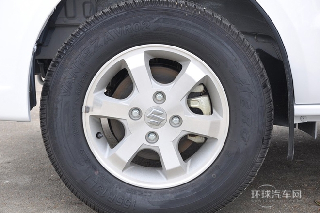 2010款 1.2L手動標準型 陽光版