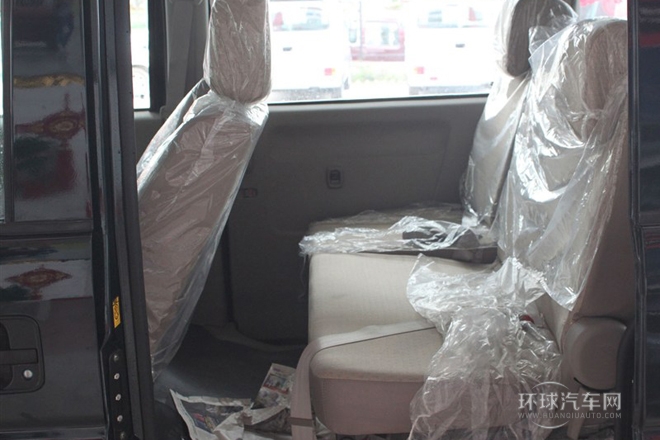 2010款 1.2L手動(dòng)舒適型 陽光版