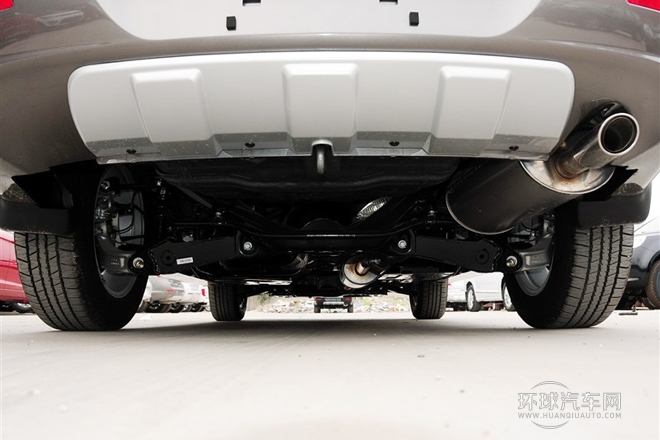 2013款 升級版 1.5T 手動兩驅尊貴型