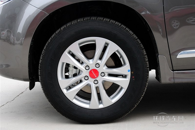 2013款 升級版 1.5T 手動兩驅尊貴型