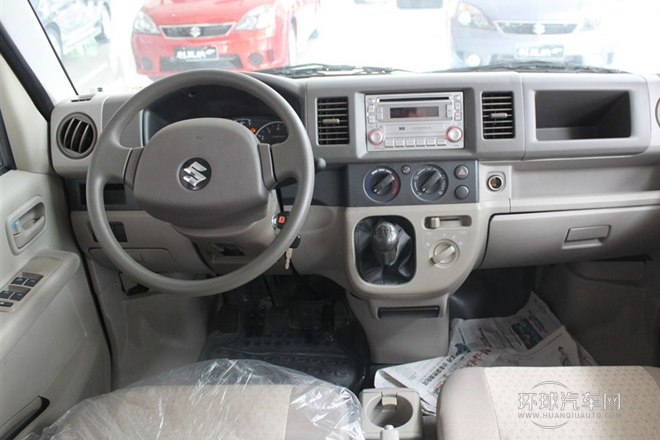 2010款 1.2L手動舒適型 陽光版