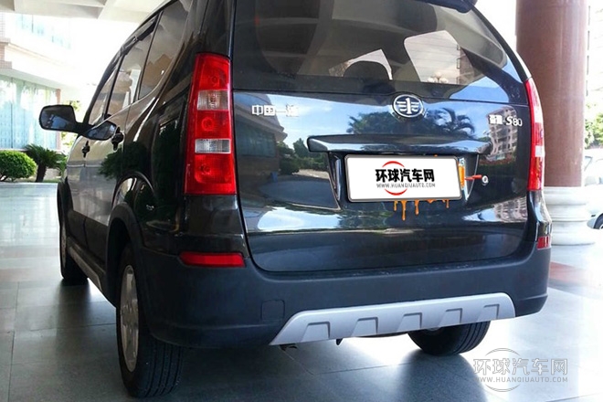 2014款 1.5L 自動5座運動版