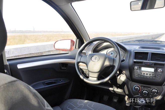 2013款 1.5L 手動標準型 國IV