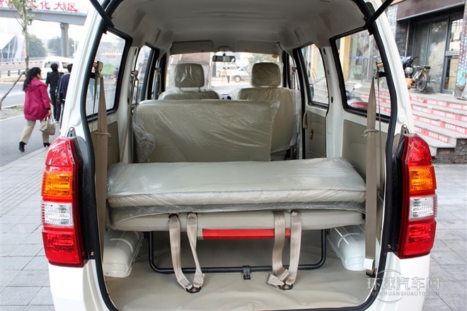 2012款 1.0L新鴻達 實用型