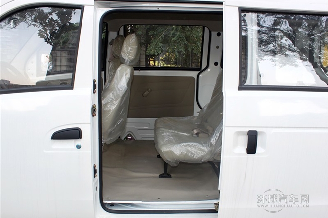 2012款 1.0L新鴻達(dá) 實(shí)用型