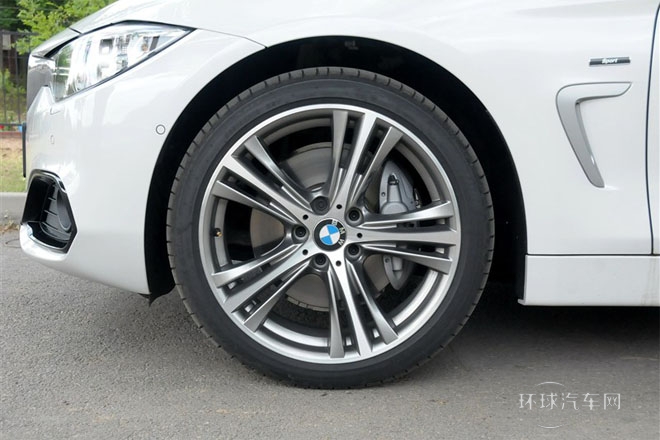 2014款 435i 敞篷運(yùn)動設(shè)計(jì)套裝