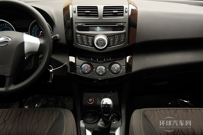 2013款 2.0T 手動(dòng)創(chuàng)享版