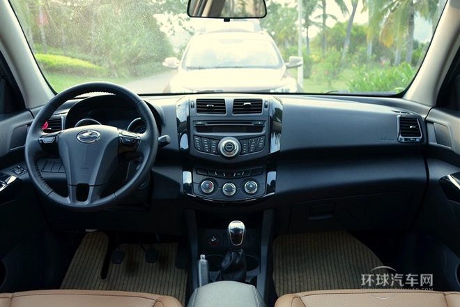 2013款 2.0T 手動創行版