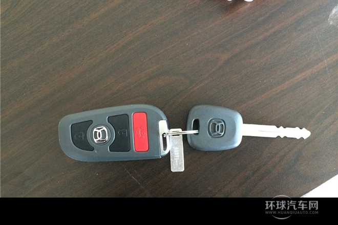 2014款 兩廂 1.4L 手動理想型