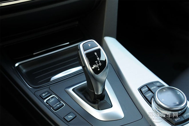 2014款 435i 運(yùn)動(dòng)設(shè)計(jì)套裝